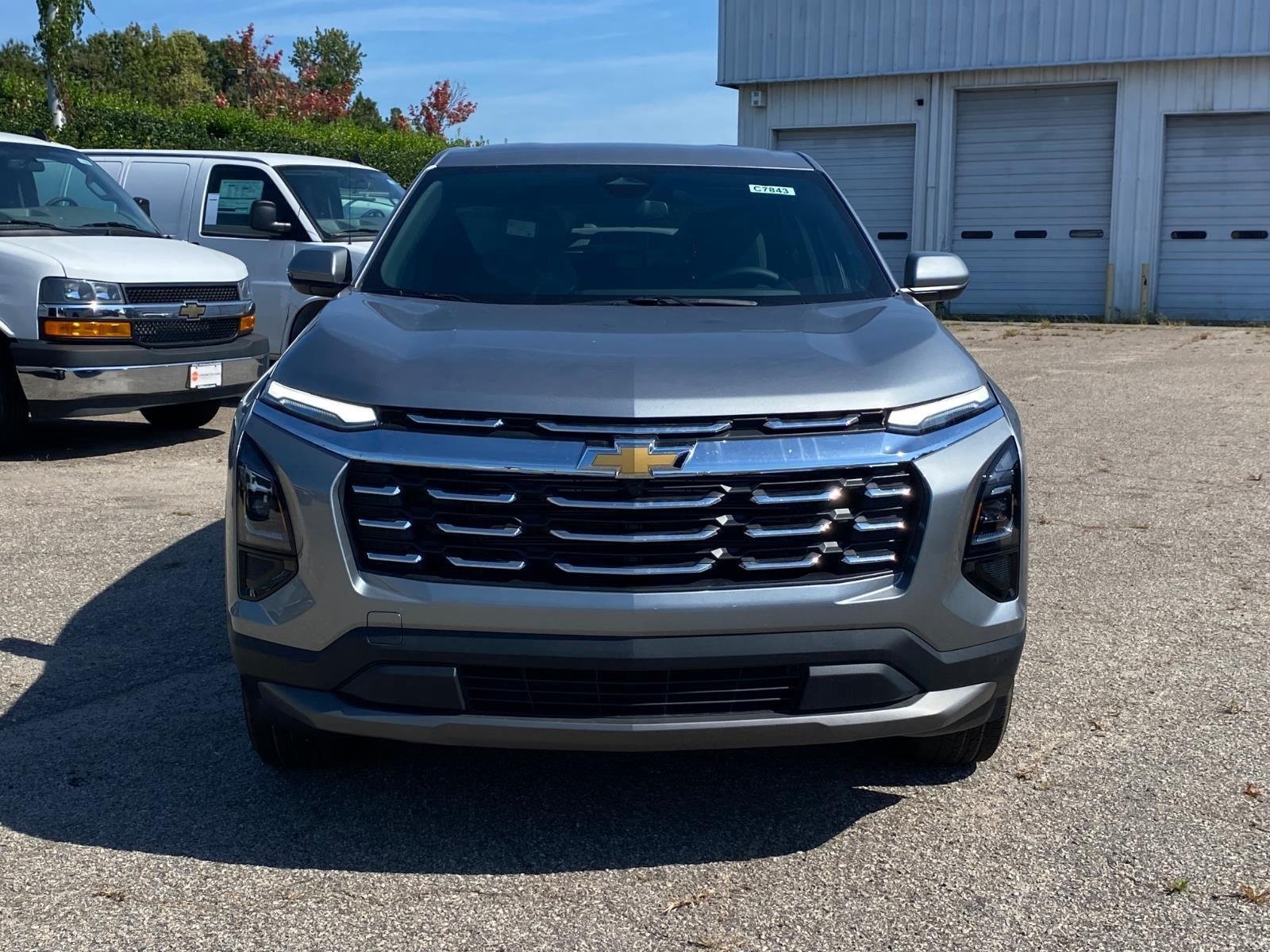 New 2027 Sterling Gray Metallic Chevrolet LT image 7