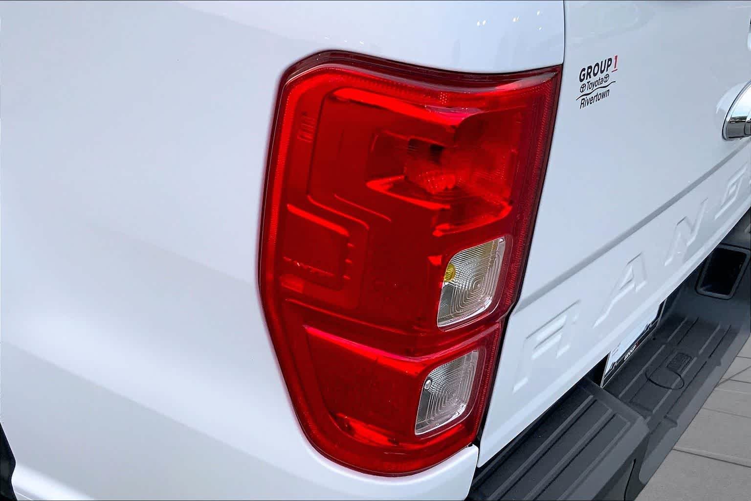 Used 2023 Oxford White Ford XL image 29