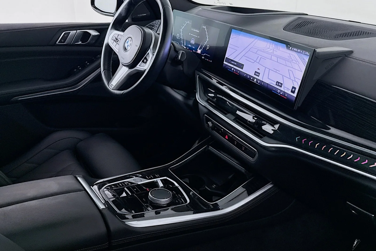 Used 2024 Alpine White BMW xDrive40i image 15