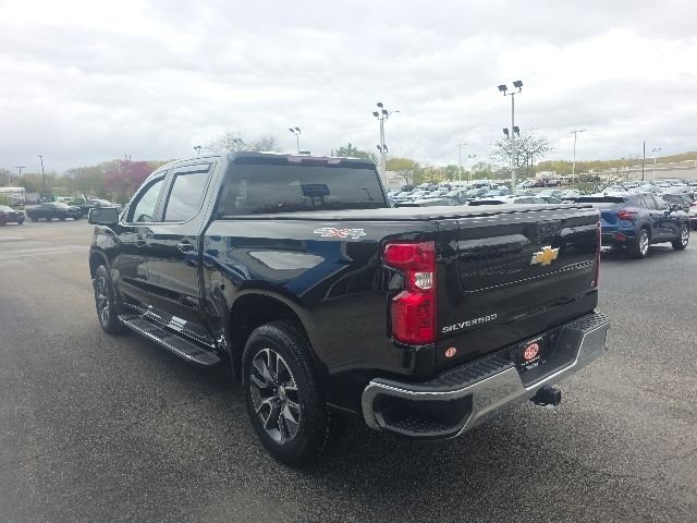 Used 2024 Black Chevrolet LT image 4