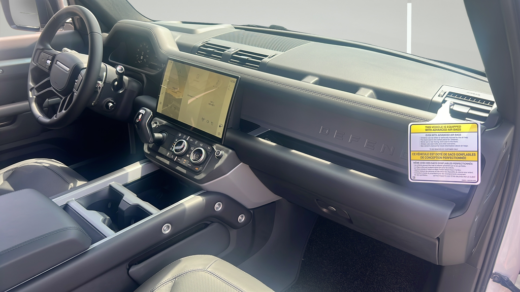 New 2026 White Land Rover V8 image 20