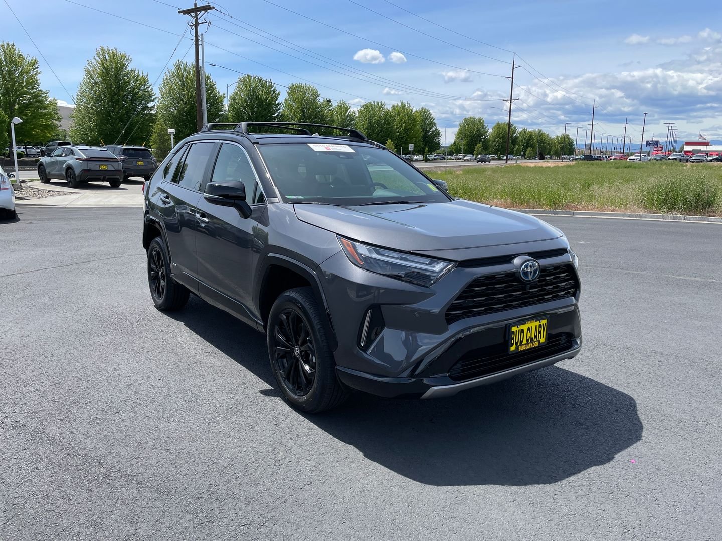 2024 Toyota RAV4 Hybrid XSE AWD's photo