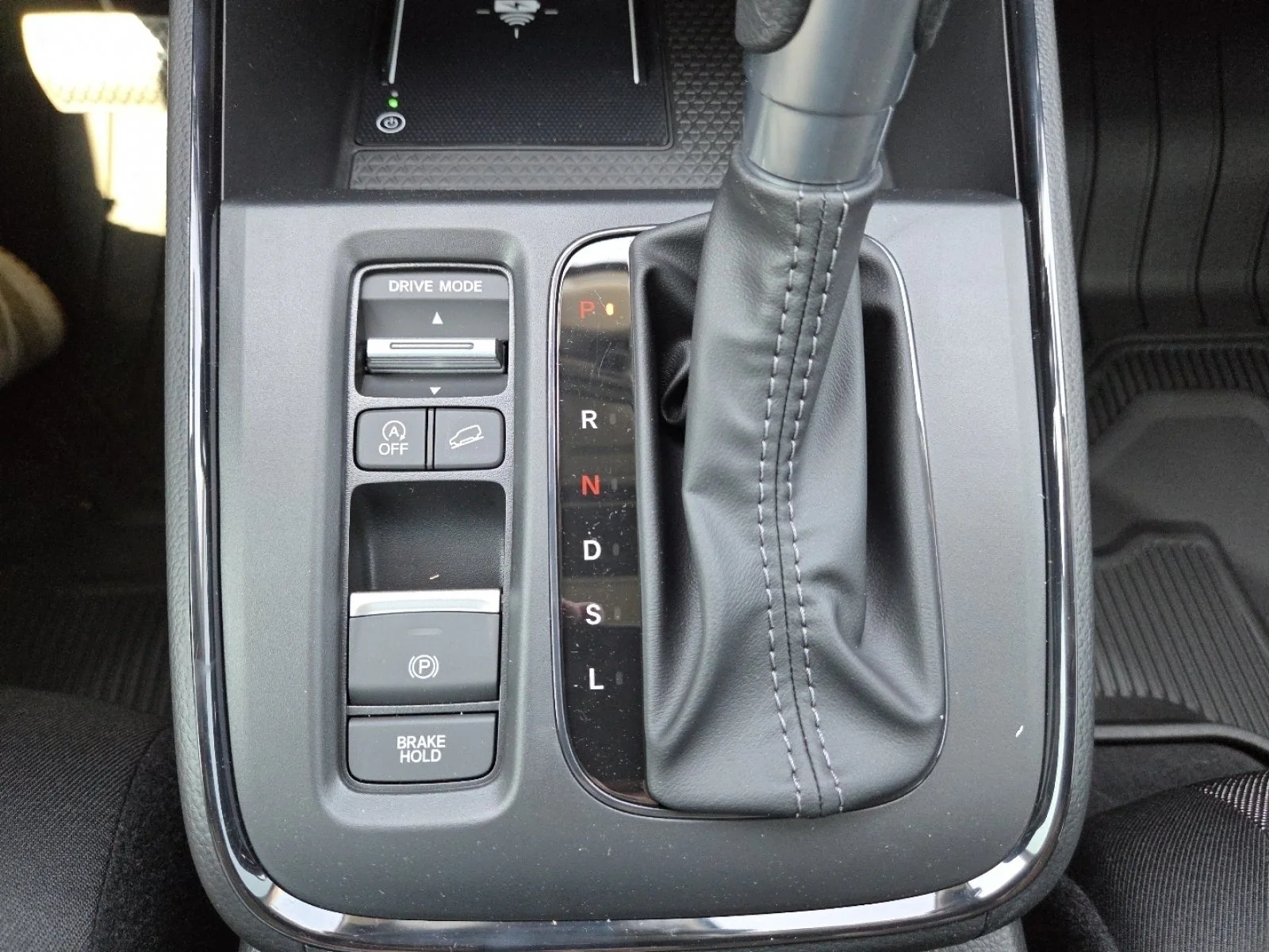 New 2026 Urban Gray Pearl Honda EX image 30