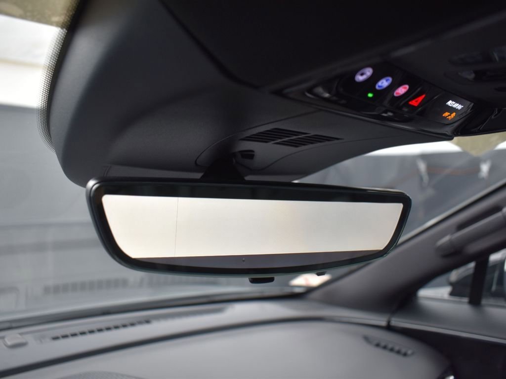 2024 CADILLAC LYRIQ - Image 23