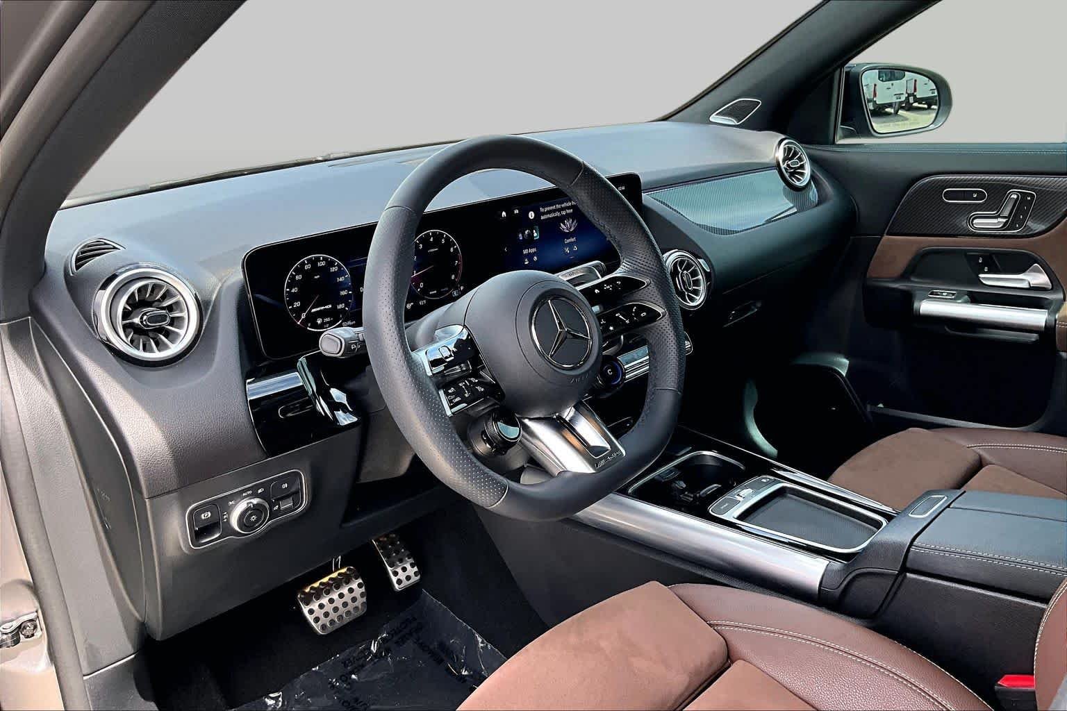 Used 2024 MANUFAKTUR Mountain Grey Magno Mercedes-Benz AMG® GLA 35 image 16