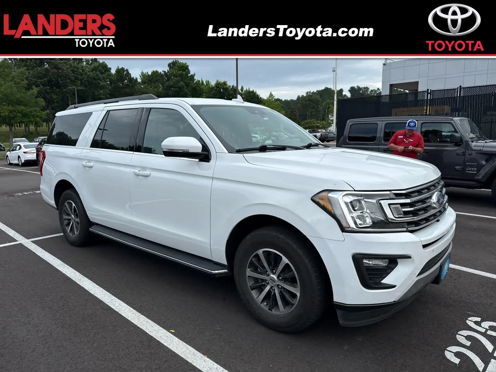 Used 2020 Oxford White Ford XLT image 1