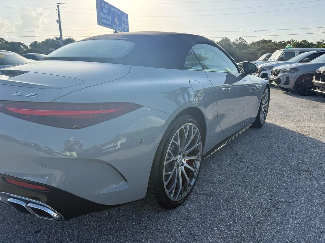Used 2022  Mercedes-Benz 4MATIC® image 23