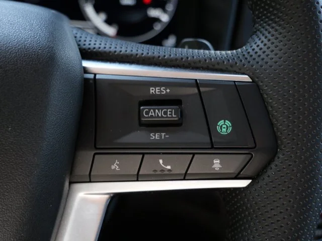 Certified Used 2025 Graphite Gray Mitsubishi SEL image 19