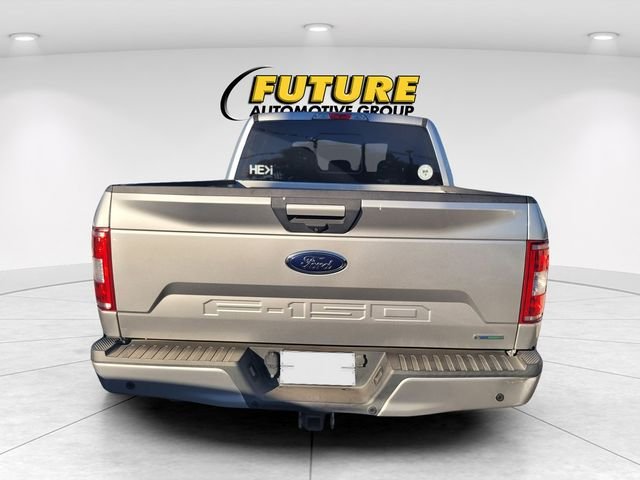 Used 2018 Silver Ford XLT image 4