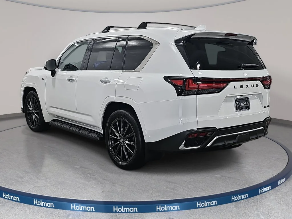 New 2026 Ultra White Lexus F SPORT HANDLING image 7