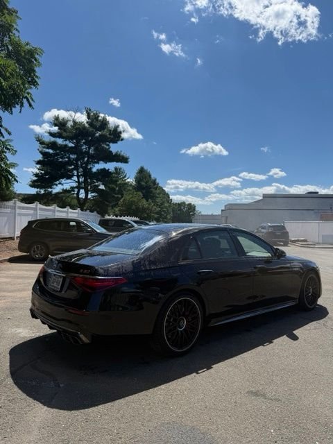 New 2026  Mercedes-Benz S 63 E AMG® image 5