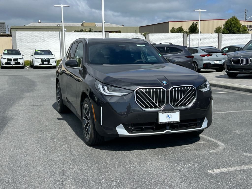 New 2026 Dark Graphite Metallic BMW 30 xDrive image 7