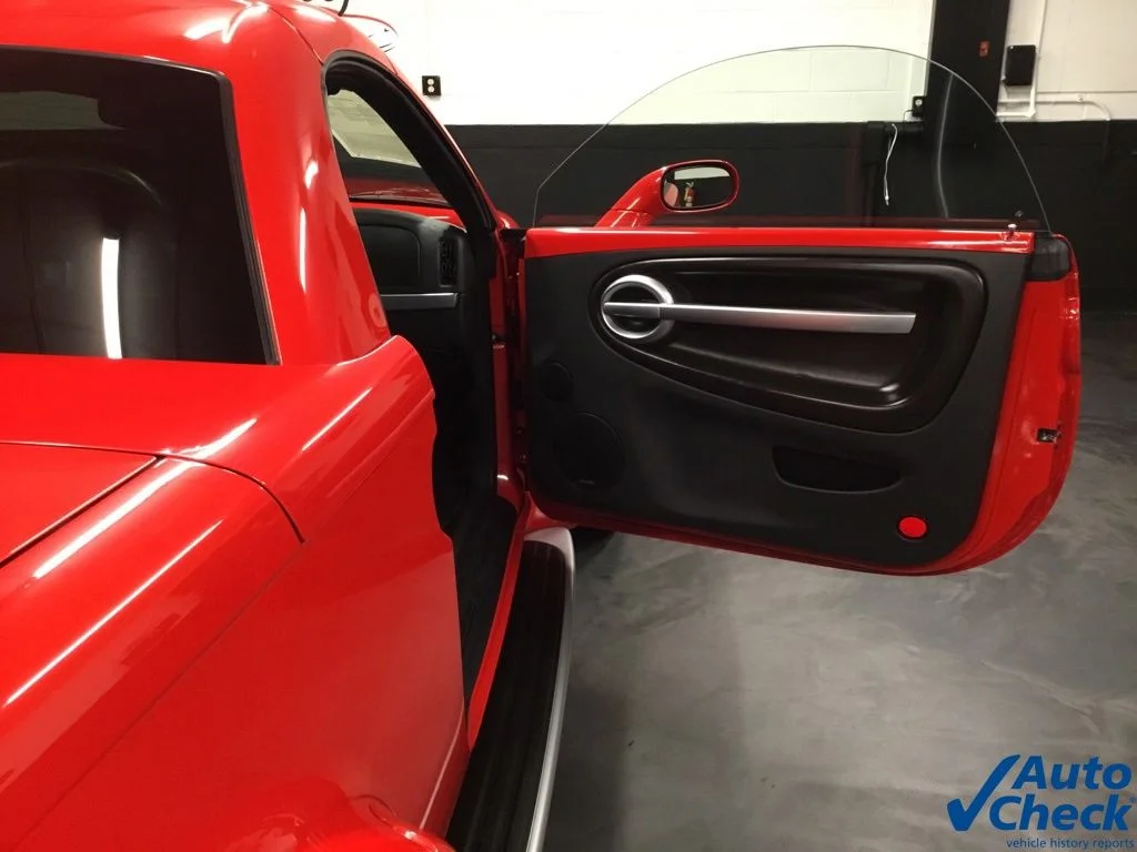Used 2005 Red Chevrolet Base image 37