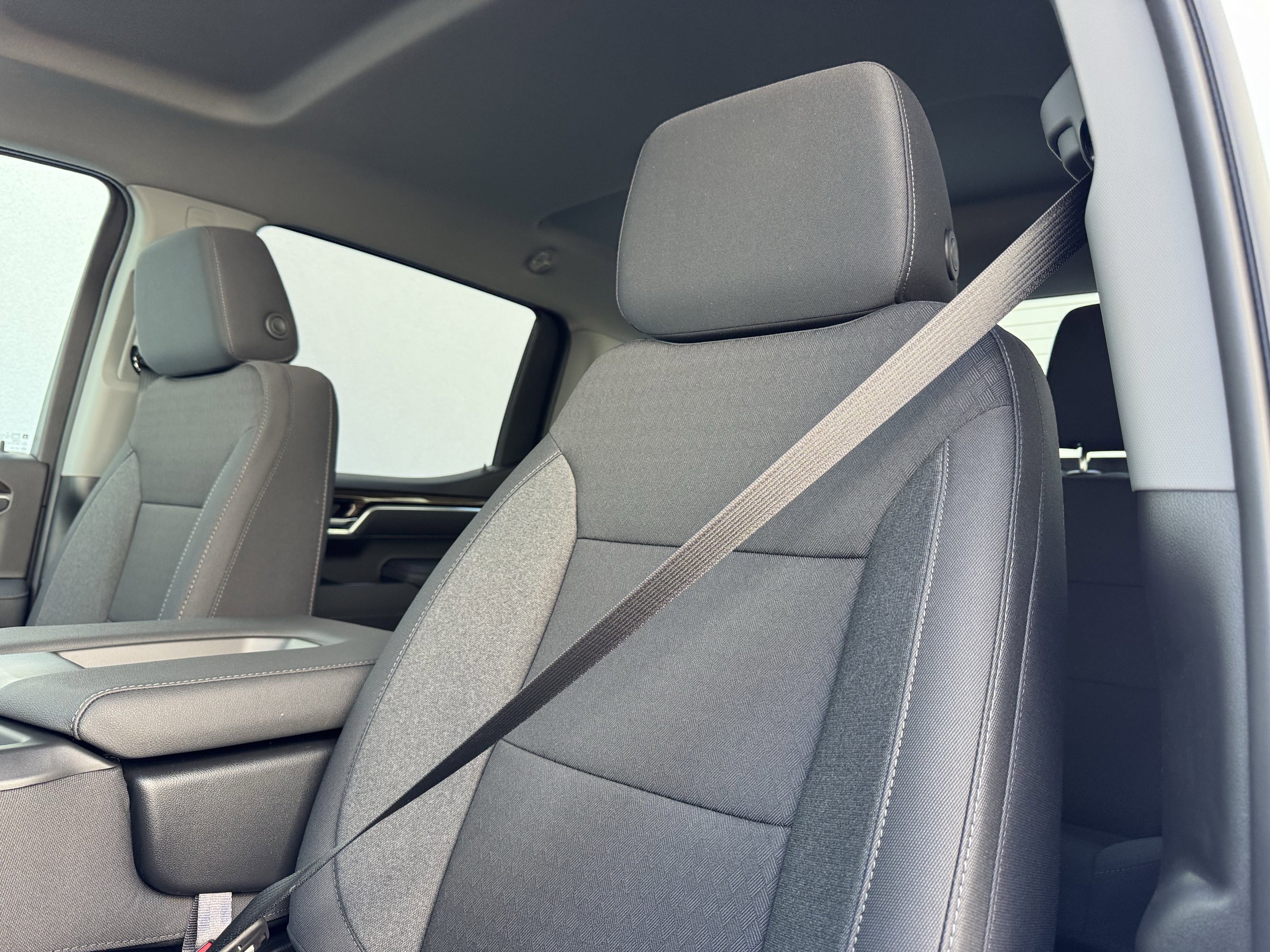 Used 2026 Summit White Chevrolet LT image 13