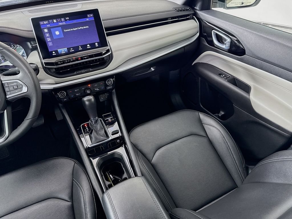 2025 Jeep Compass Limited - Photo 27
