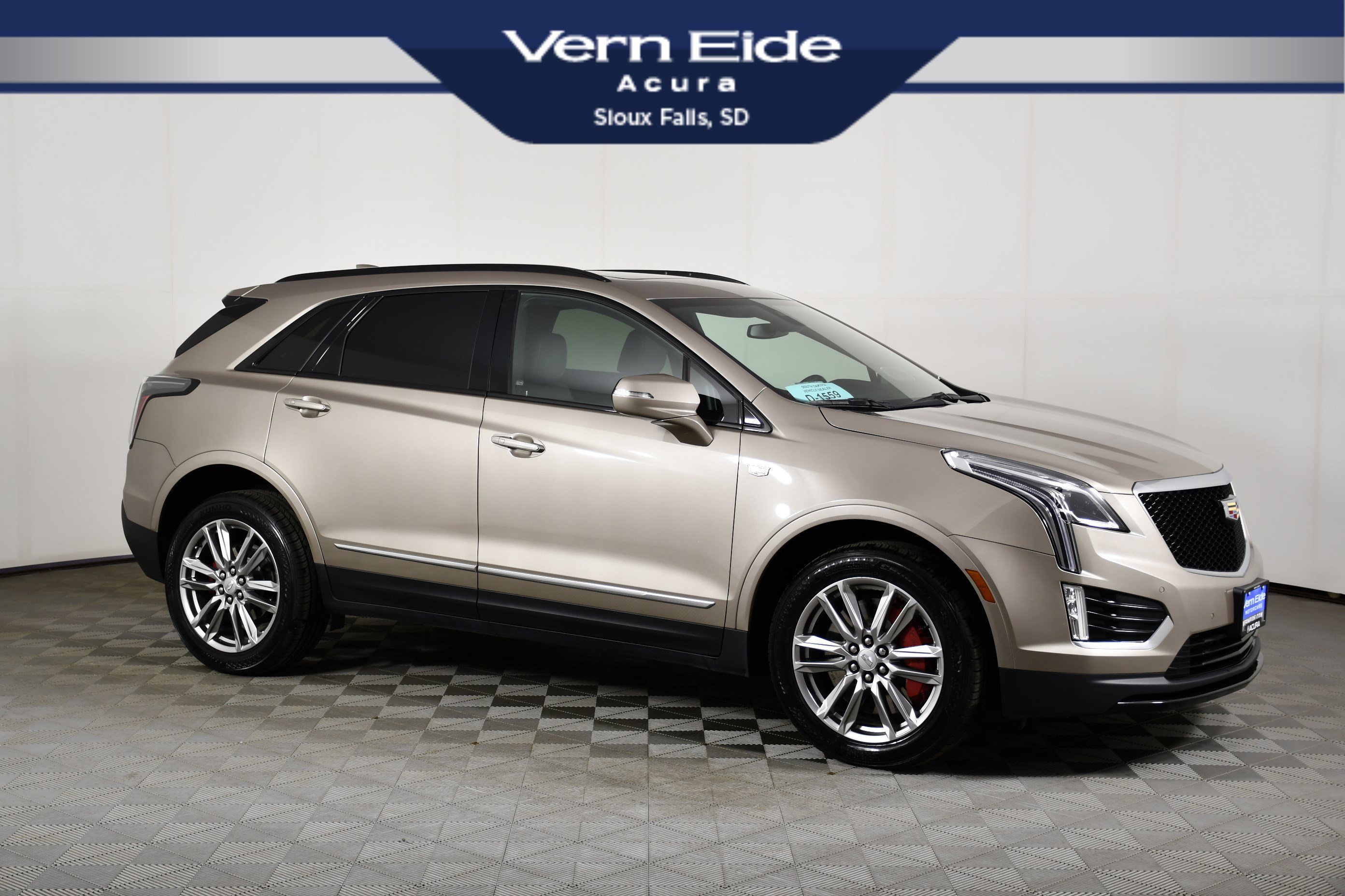 2023 Cadillac XT5 Sport AWD's photo