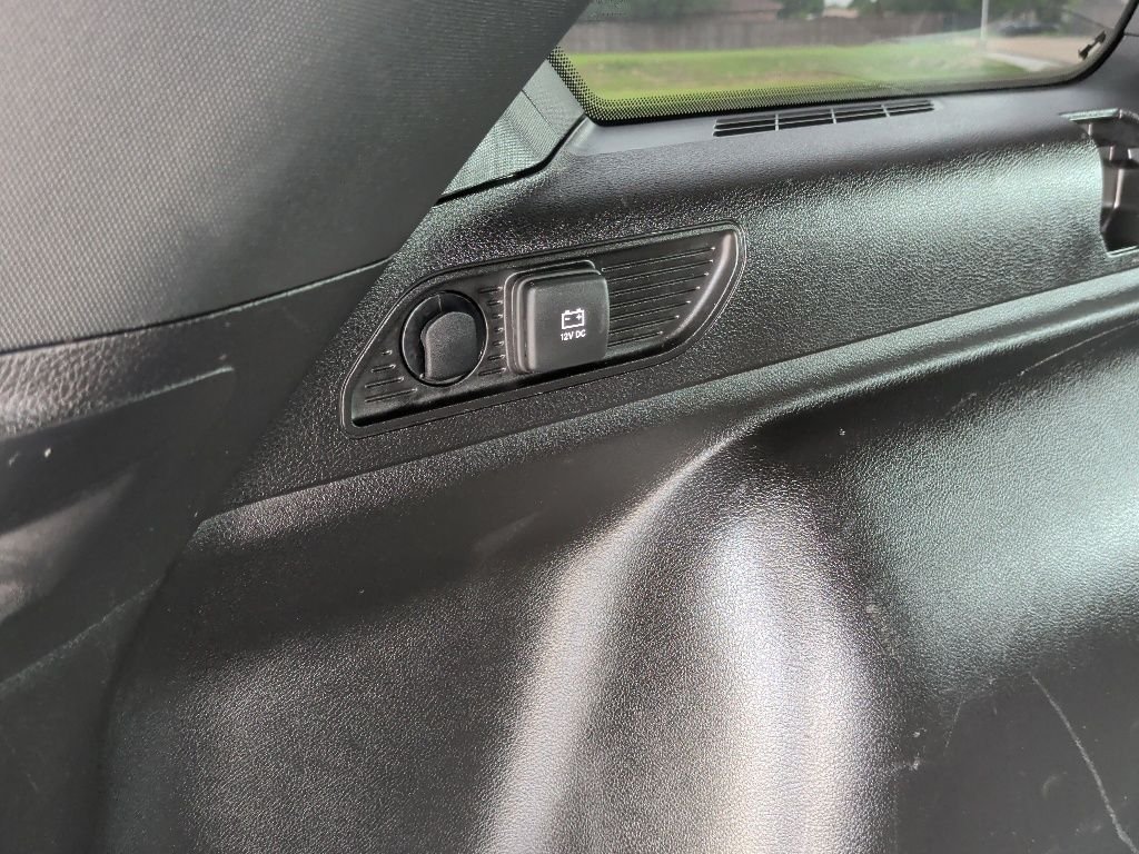 Used 2025 Silver Jeep Laredo image 40