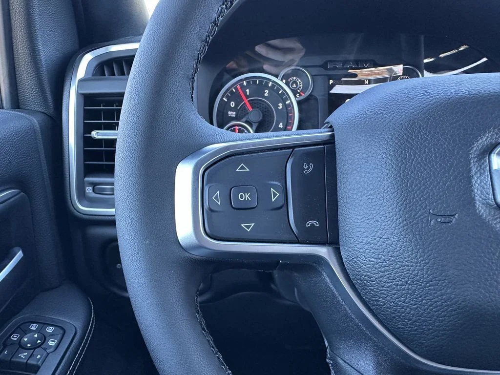 2026 RAM 3500 Big Horn - Photo 21