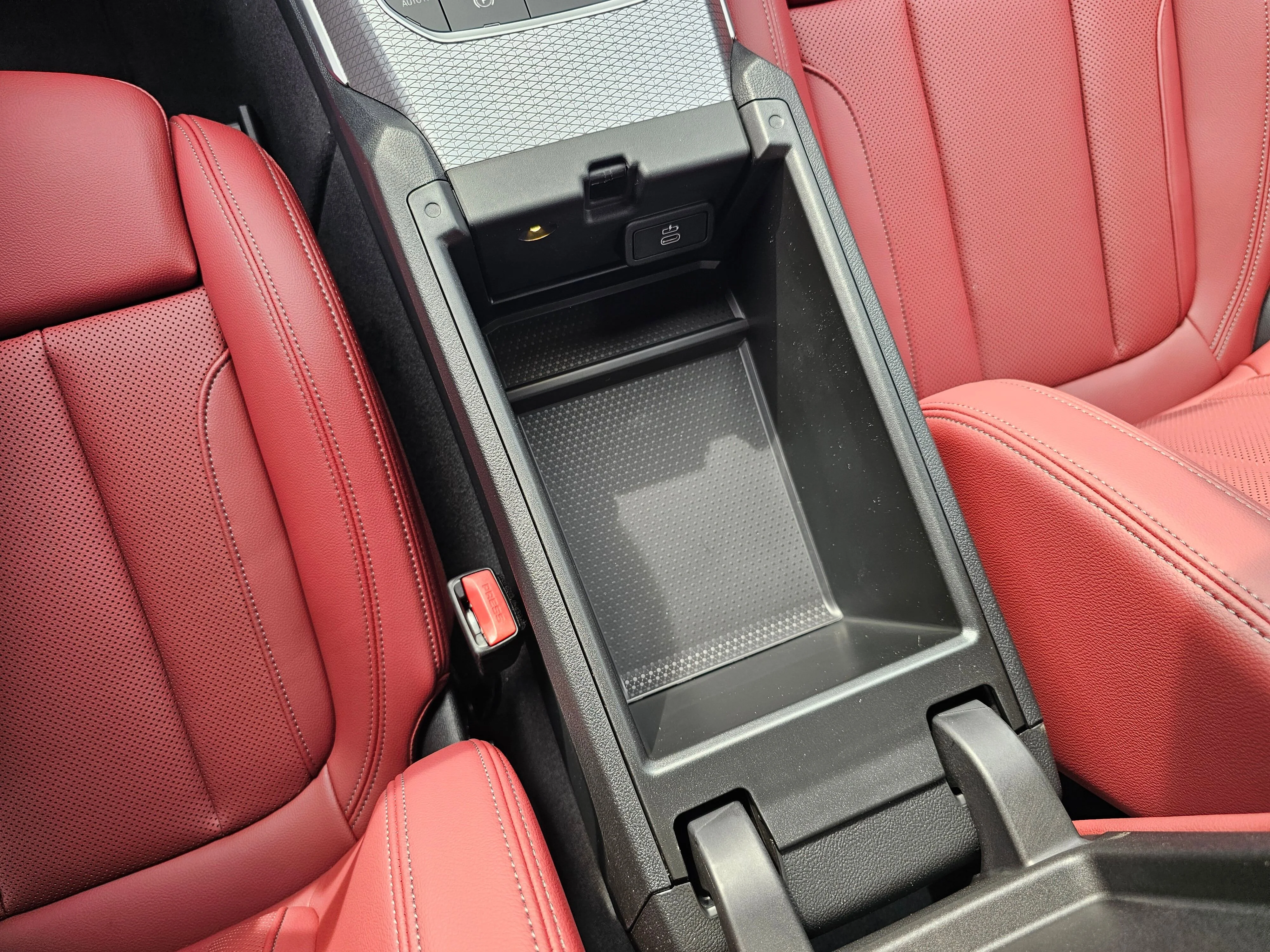 2026 BMW 4 Series M440i - Photo 22