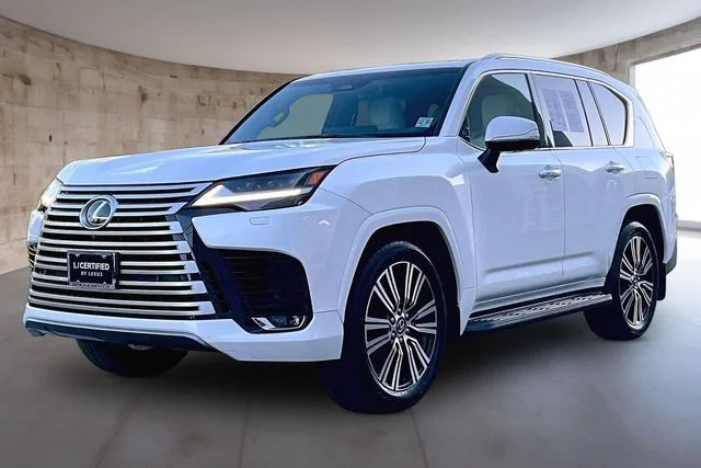 Certified Used 2025 EMINENT WHITE PEARL Lexus Luxury image 3