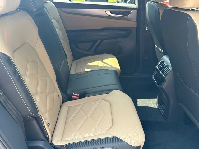 New 2026 Opal White Pearl Volkswagen 2.0T SE image 15