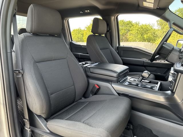 Used 2024 Silver Ford XLT image 24