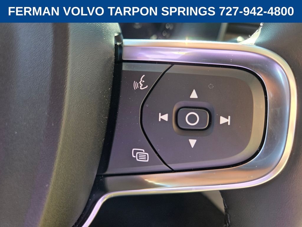 2026 Volvo XC40 Plus - Photo 30