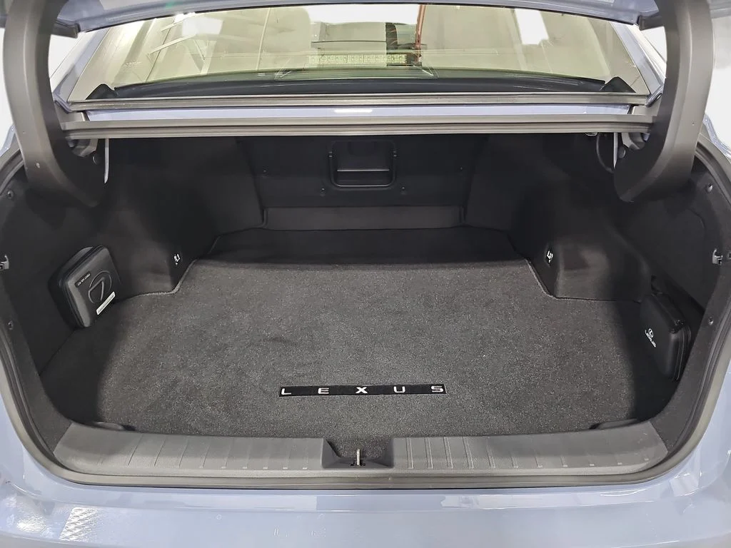 New 2026 Wavelength Lexus PREMIUM AWD image 12