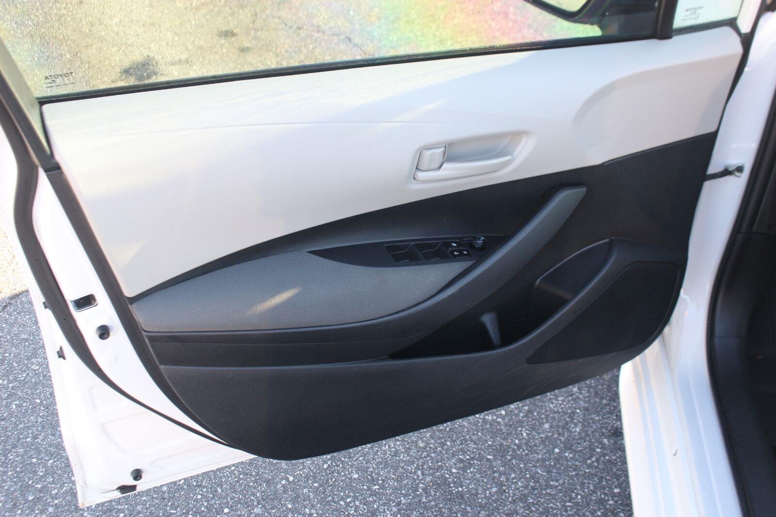 Used 2024 White Toyota LE image 11