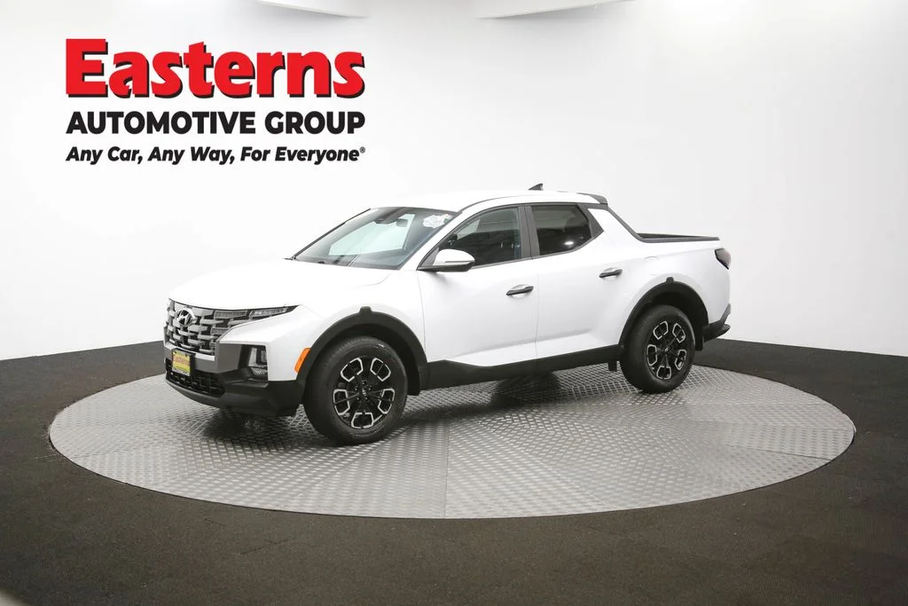 Used 2022 White Hyundai SEL image 57