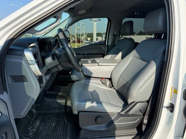 Used 2024 White Ford XL image 13