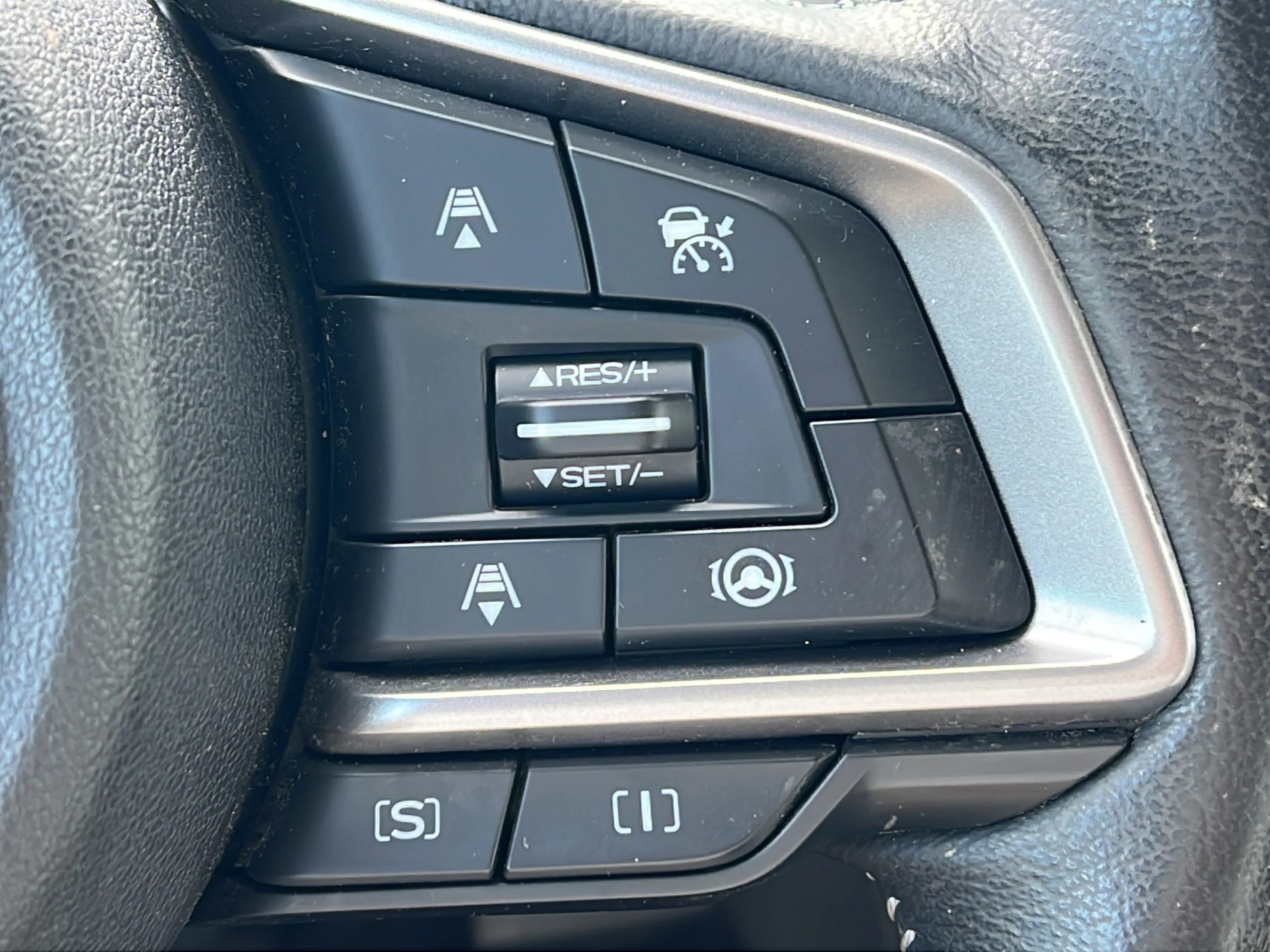 Used 2021 Crystal White Pearl Subaru Premium image 22
