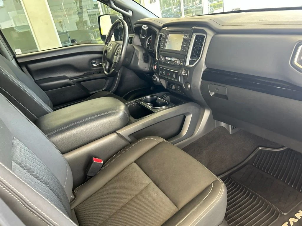 Used 2018 Black Nissan SV image 29
