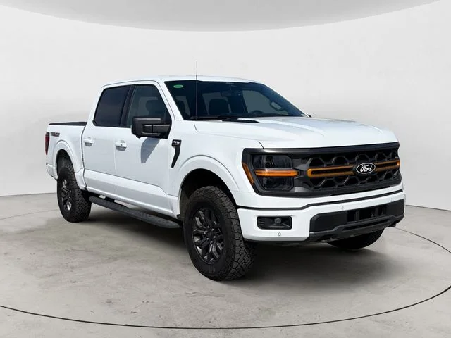 Used 2025 White Ford Tremor image 3