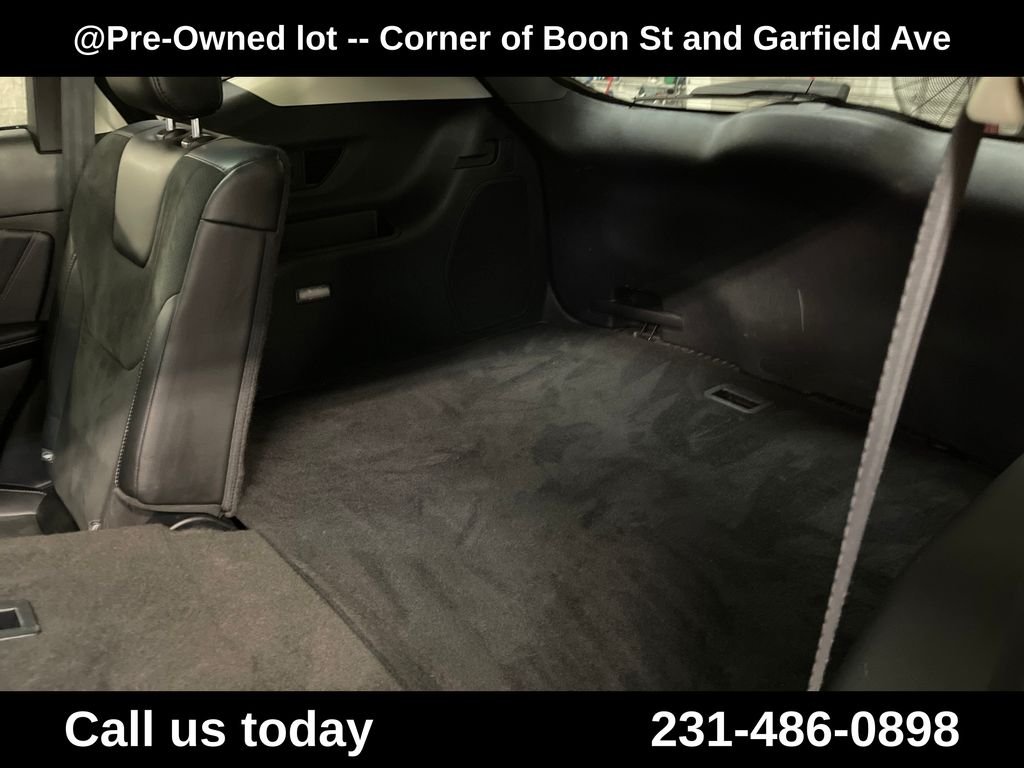 Used 2015 Silver Ford Sport image 27