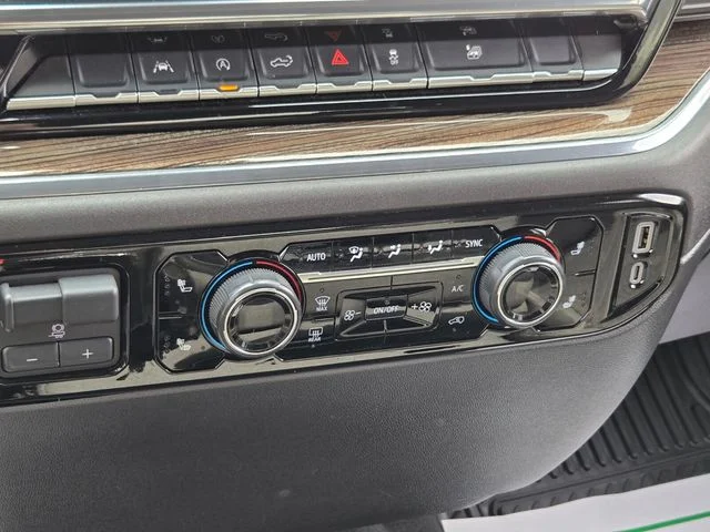 Used 2025 Red Chevrolet LT image 28