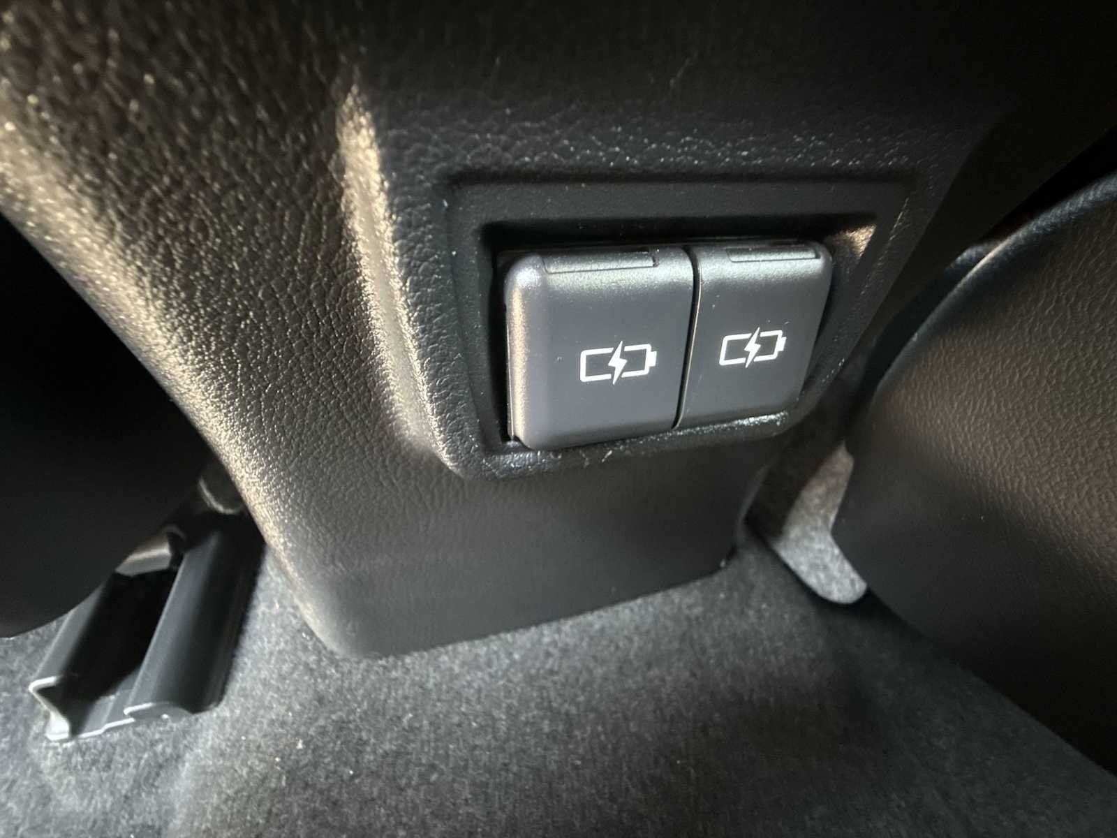 Used 2021 Black Lexus UX 250h image 21