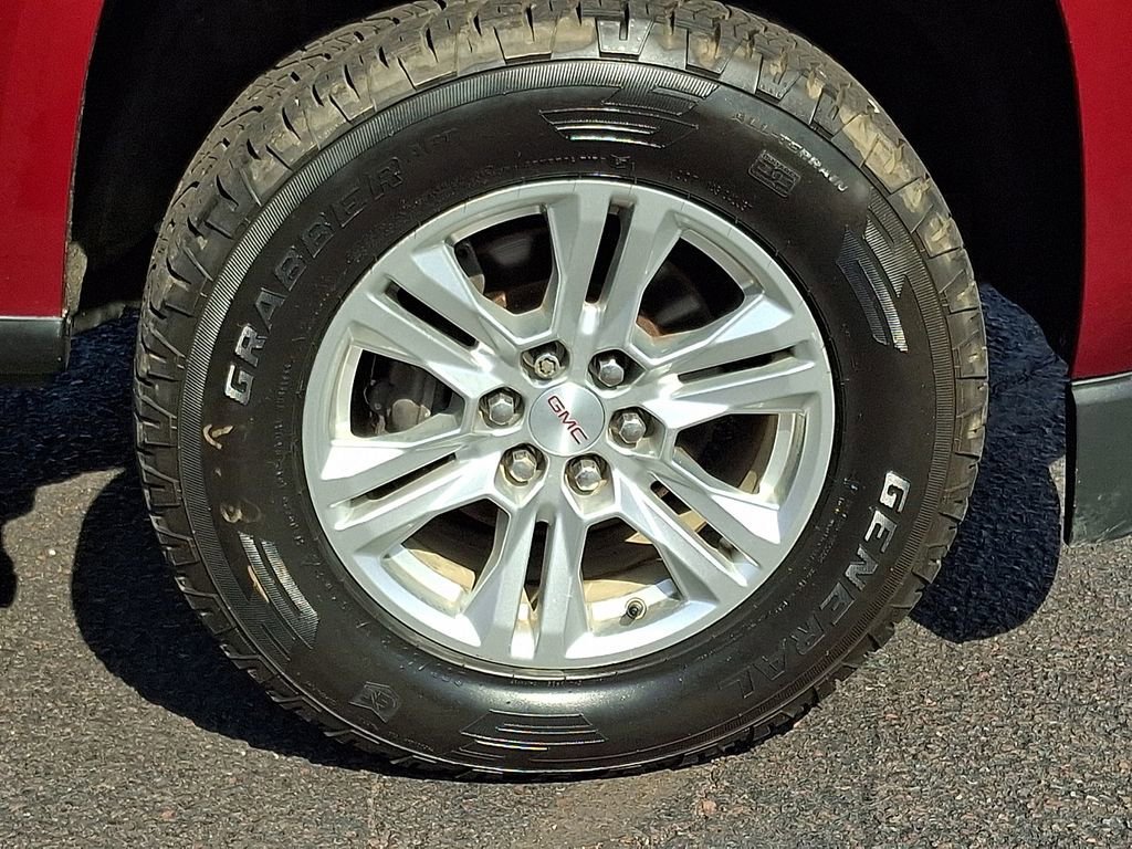 Used 2019 RED QUARTZ TINTCOAT GMC 4WD SLE image 9