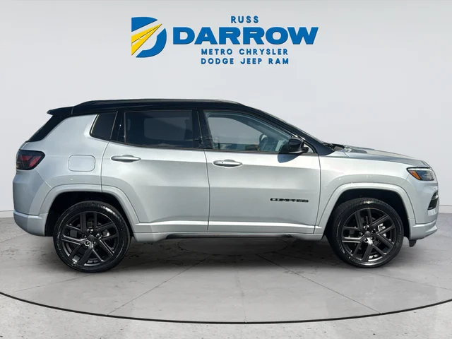Used 2024 Silver Jeep Limited image 6