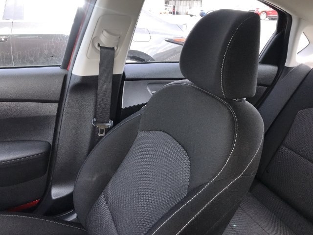 Used 2022 Red Kia LXS image 22