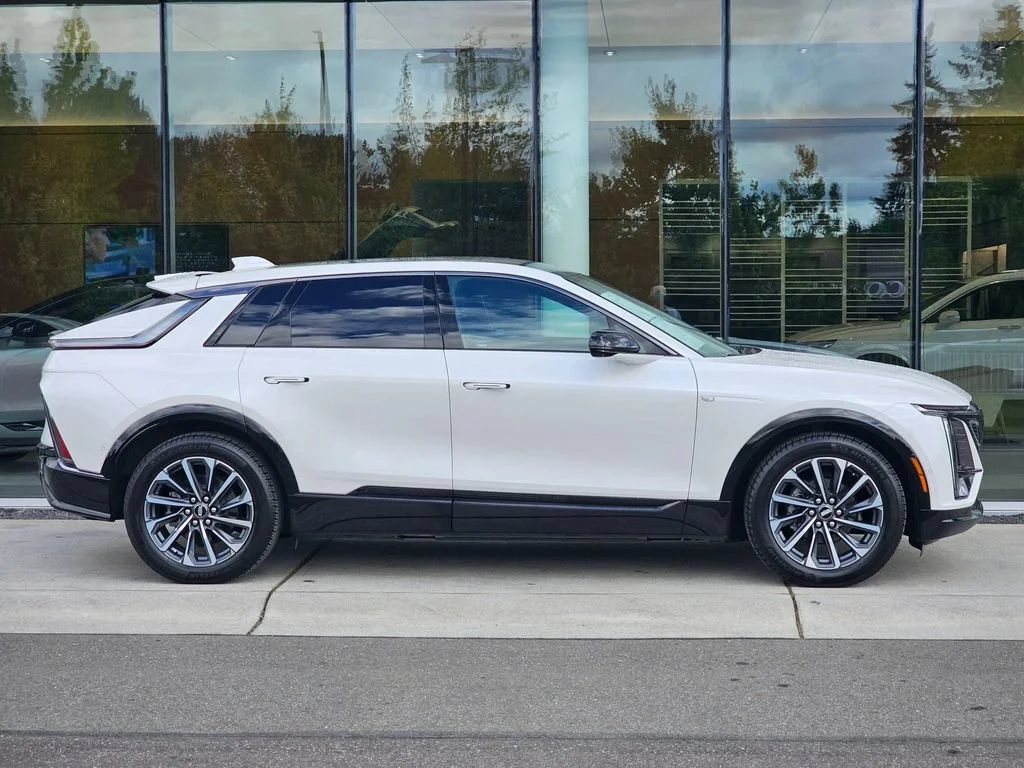 Certified Used 2024 Crystal White Tricoat Cadillac Sport 1 image 6