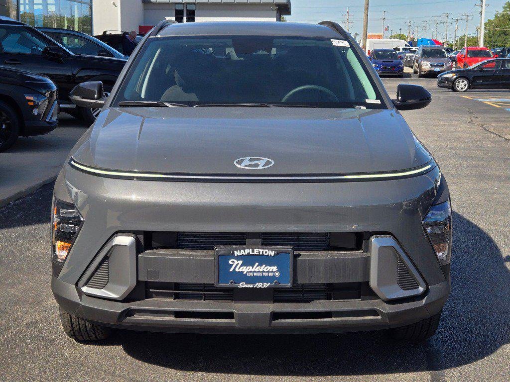 New 2027 Ecotronic Gray Pearl Hyundai SEL Sport AWD image 2