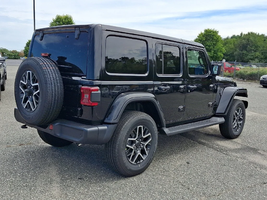 New 2027 Black Clearcoat Jeep Sahara image 8