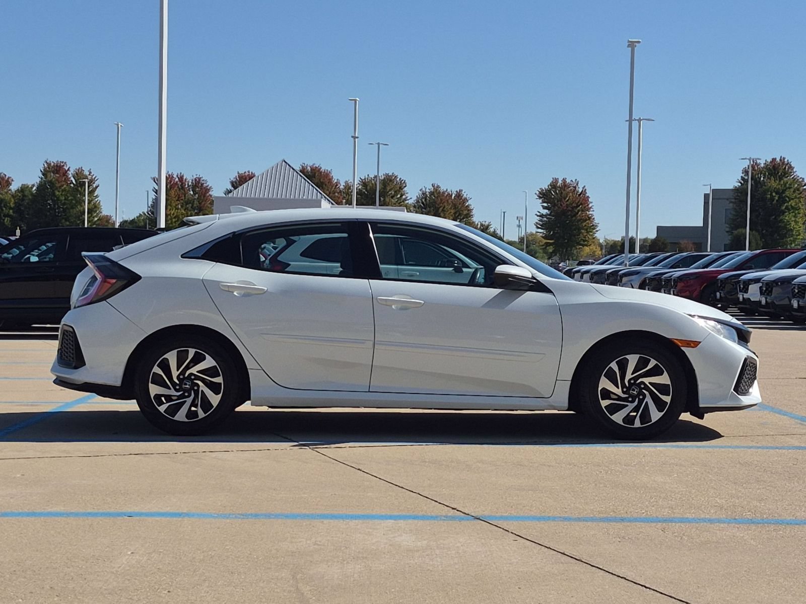 Used 2017 White Orchid Pearl Honda LX Hatchback image 5
