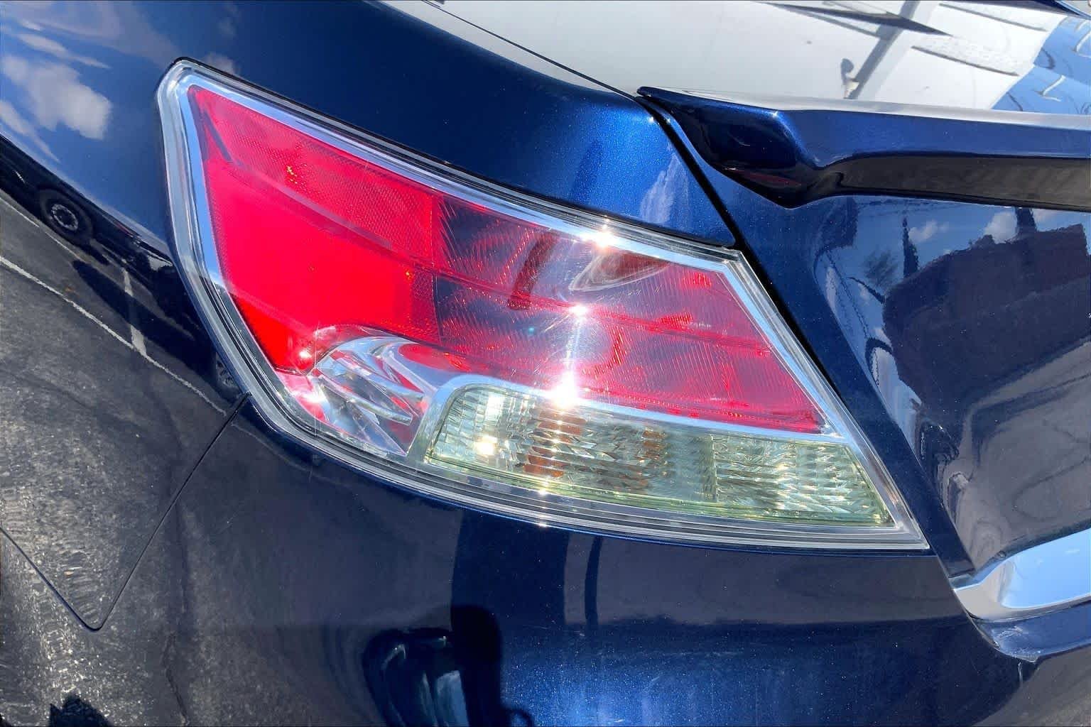 Used 2013 Fathom Blue Pearl Acura  image 24
