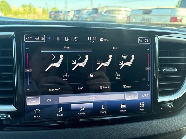 Used 2023 Blue Chrysler Touring L image 10