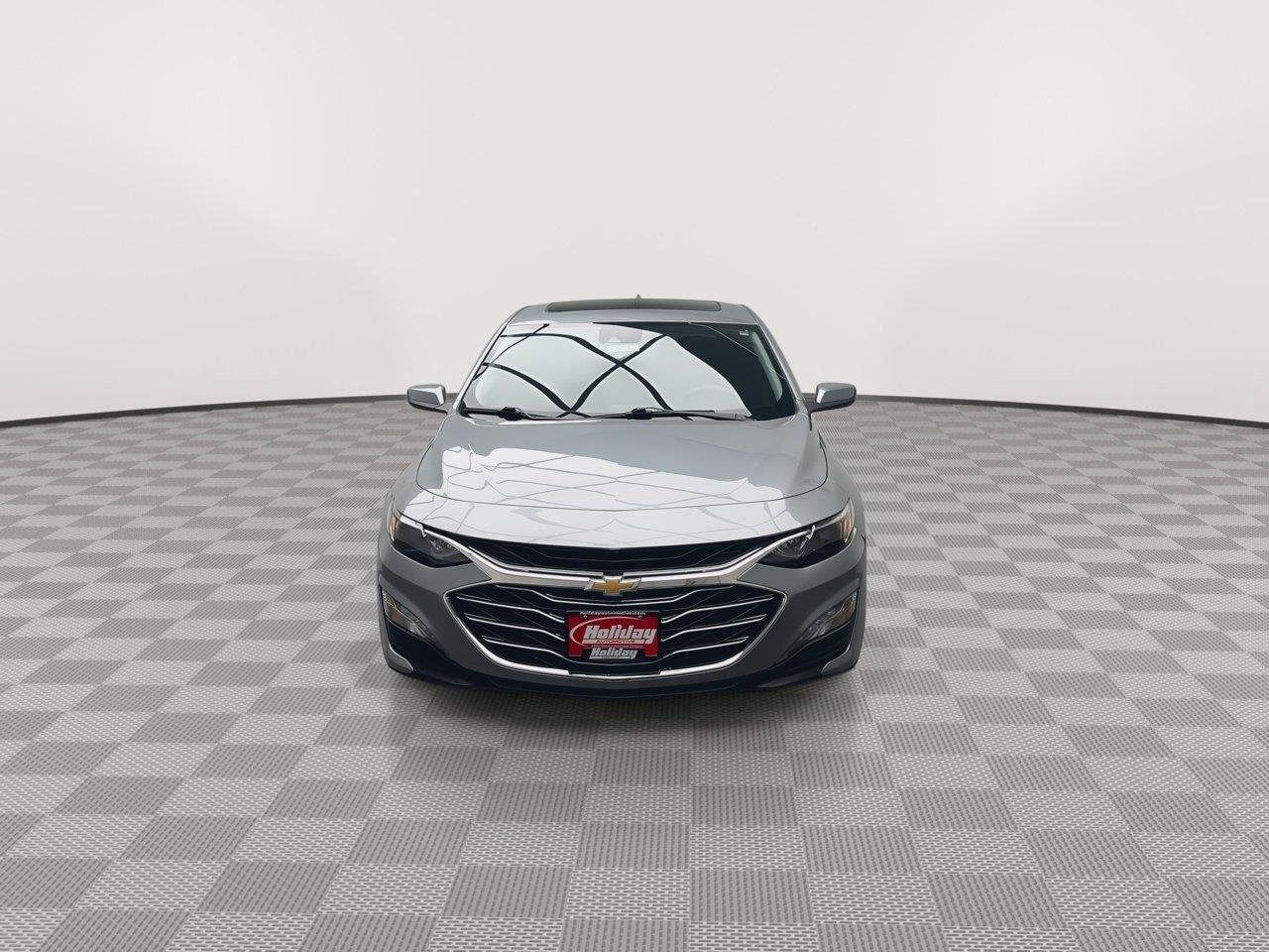 Used 2024 Sterling Gray Metallic Chevrolet LT image 32
