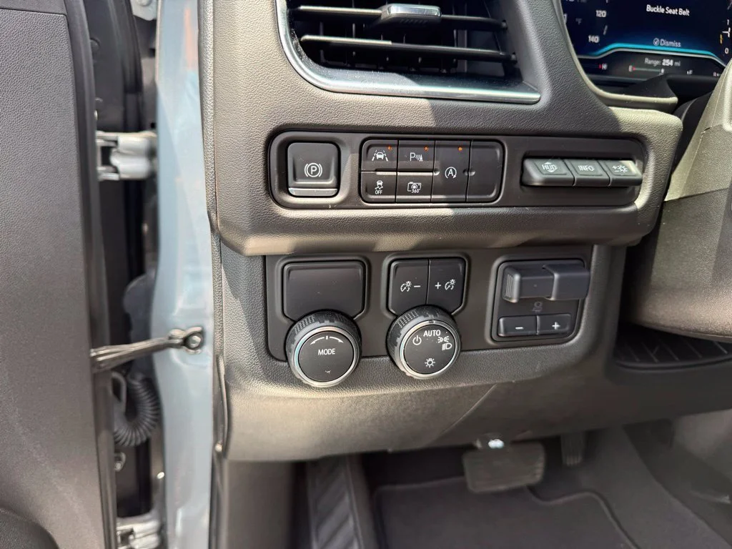 2024 Chevrolet Tahoe Premier - Photo 21