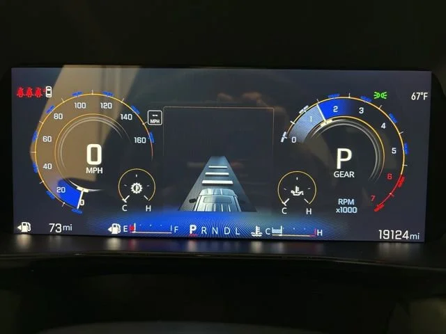 2024 Chevrolet Colorado LT - Photo 17