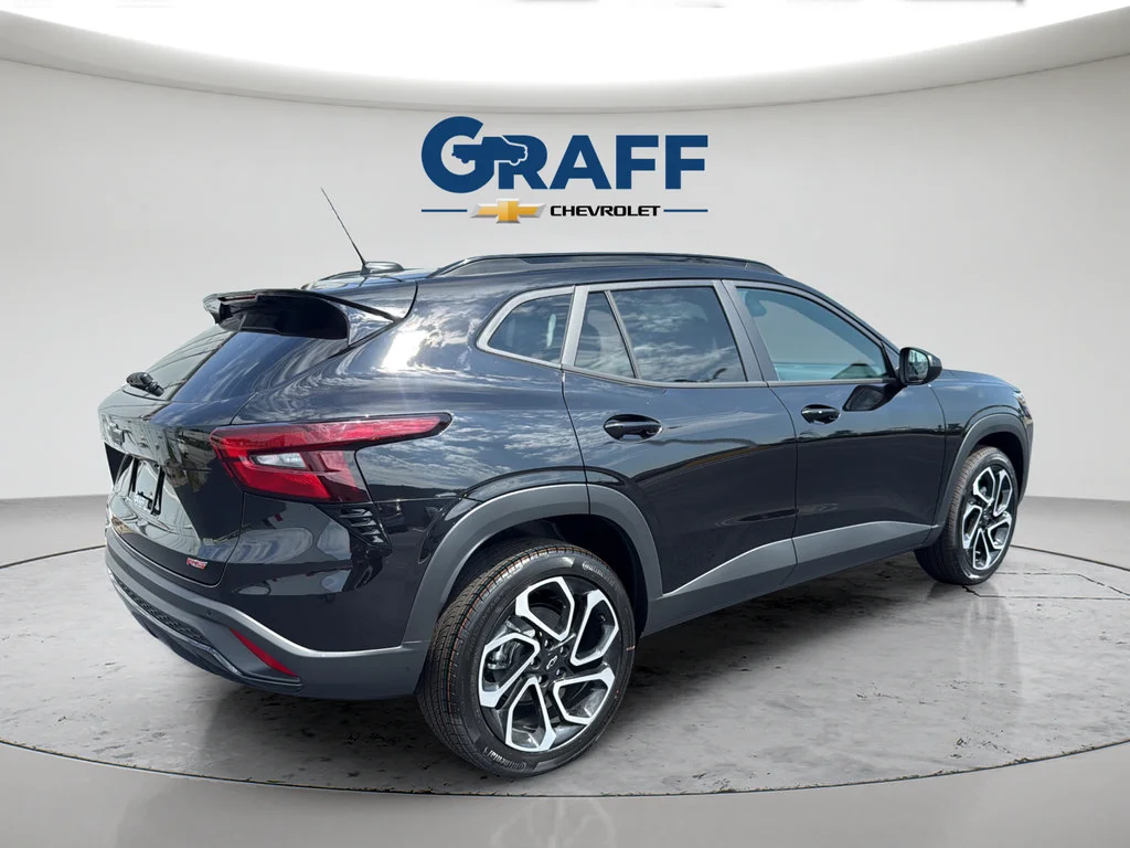 New 2026 Mosaic Black Metallic Chevrolet 2RS image 15